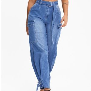 Oversized cargo jeans w tie detail and belt